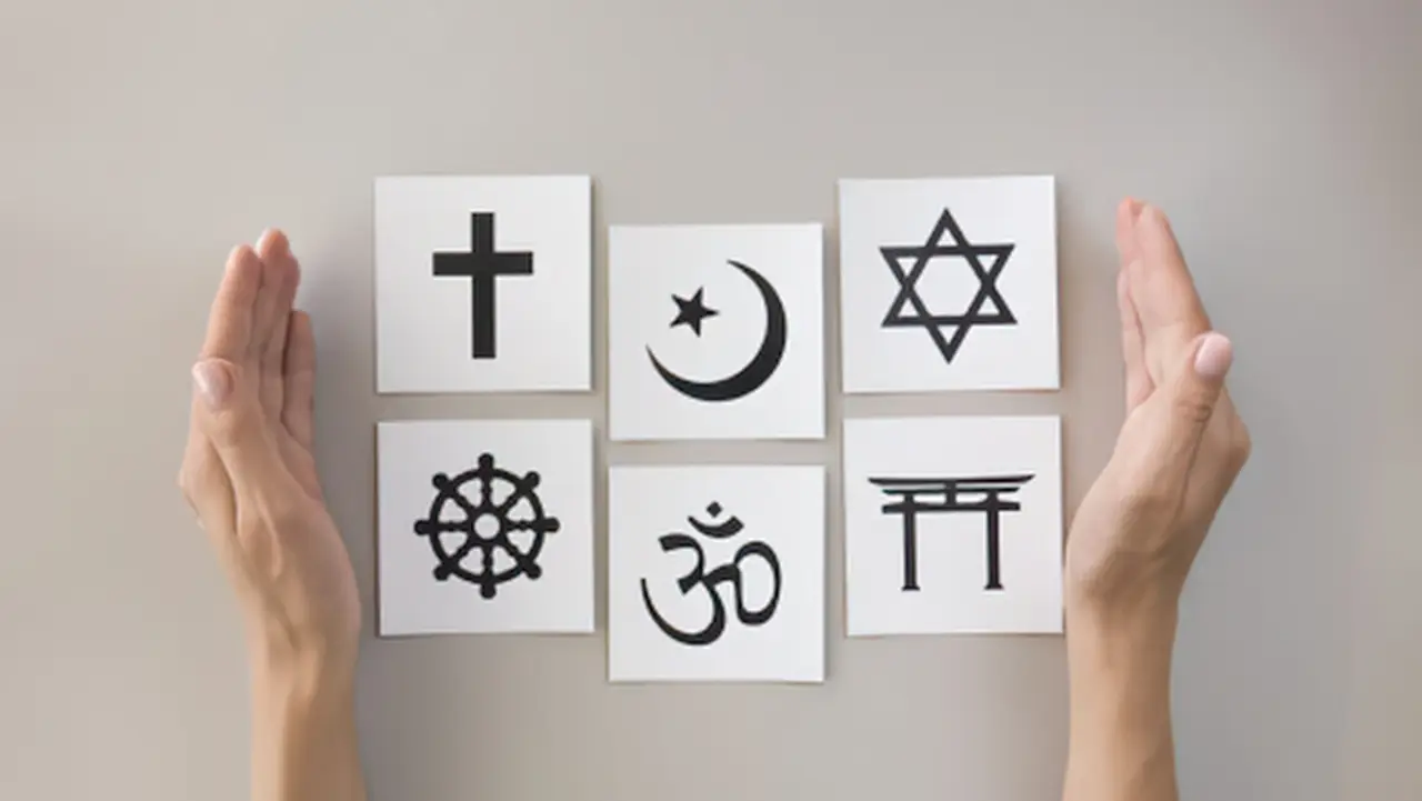 Unterschiedliche religiöse Symbole