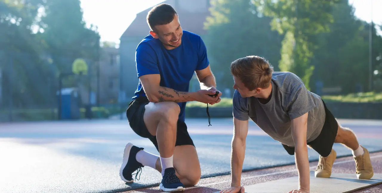 Trainer mit Vereinsmitglied
