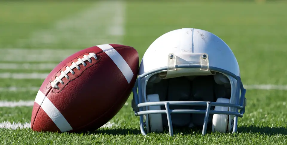 American Football und Helm